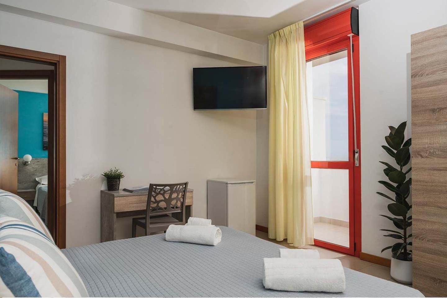 Hotel Club La Villa มาร์ตินซิกูโร ภายนอก รูปภาพ